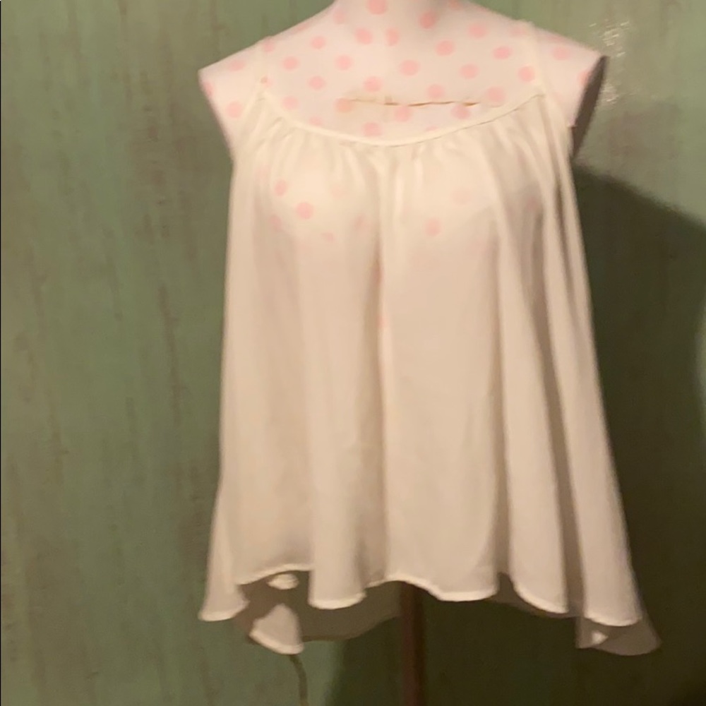 Green pea cream tank super light size small